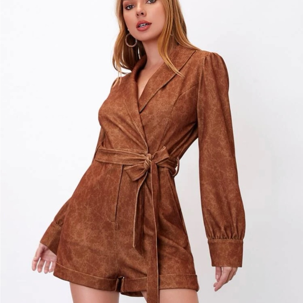 Belted Romper - Picture 2 of 3